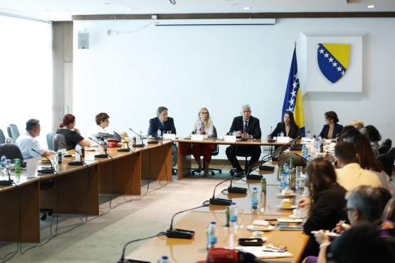 Predsjedatelj Doma naroda dr. Dragan Čović u Parlamentarnoj skupštini BiH održao tradicionalno "Druženje s novinarima"
